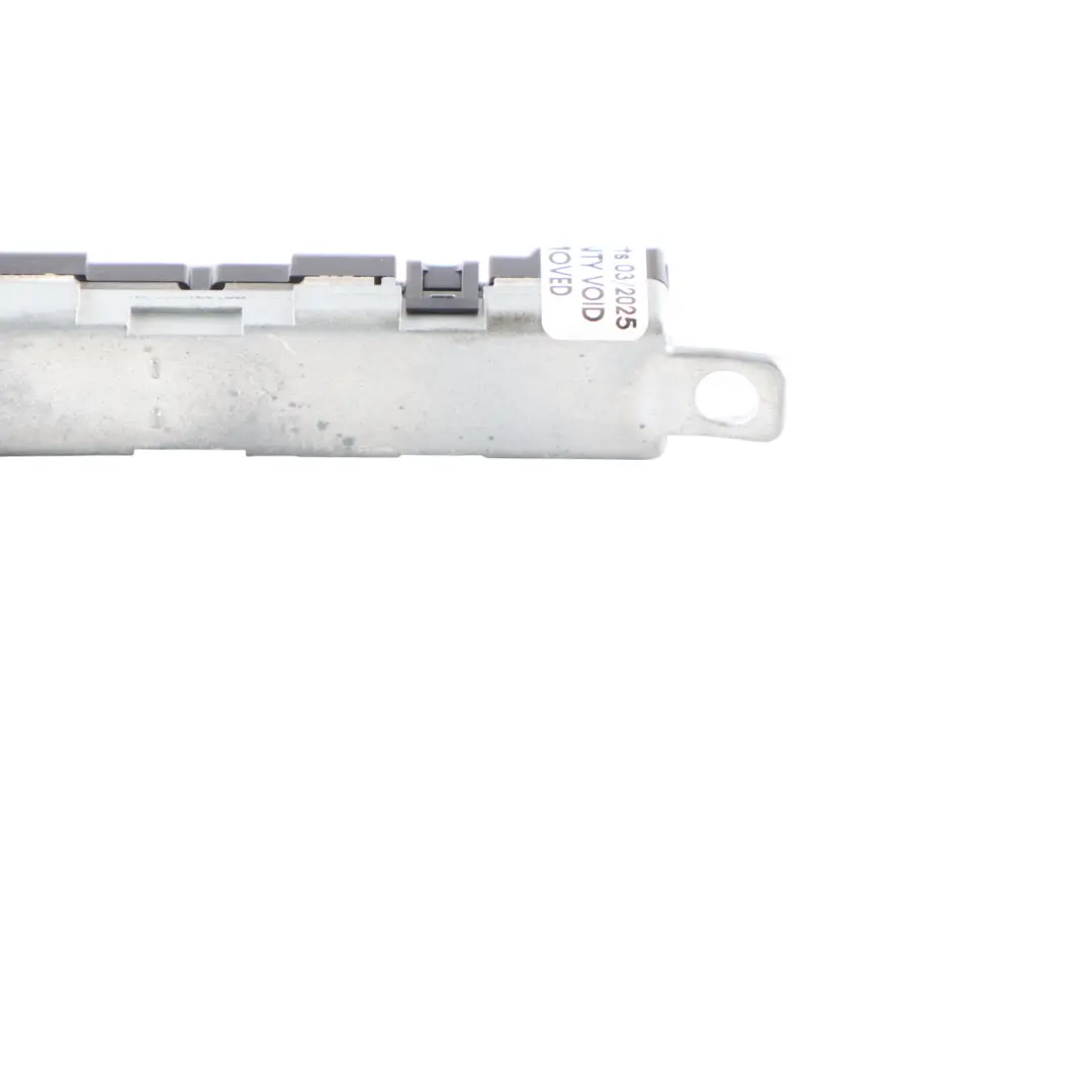 Heck Klappen Antenne Verstärker für Audi Q5 8R mit Teilenummer 8R0035225C Audi Q5 8R Heck Klappen Antenne Verstärker - SKU 8R0035225C - Teilenummer 8R0035225C