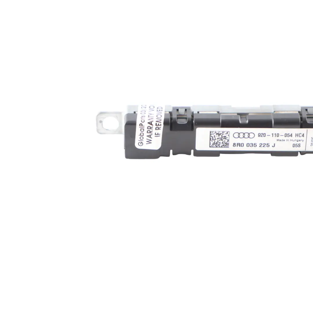 Audi Q5 8R Antenna Amplifier Diversity Module Radio Booster - SKU 8R0035225J - Part number 8R0035225J