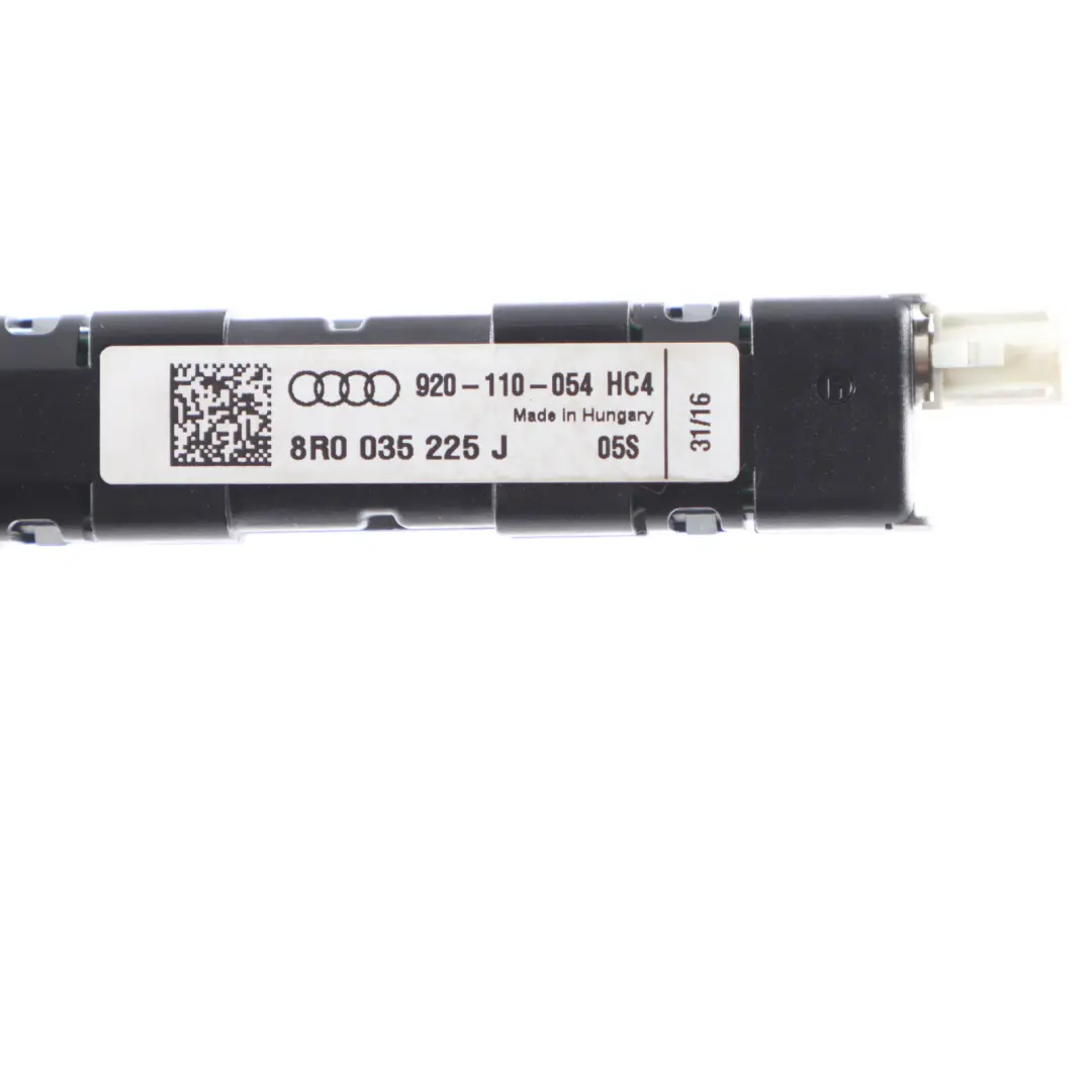 Modulo Diversity Amplificatore Antenna Amplificatore Radio per Audi Q5 8R con numero di parte 8R0035225J Audi Q5 8R Modulo Diversity Amplificatore Antenna Amplificatore Radio - SKU 8R0035225J - Numero di parte 8R0035225J