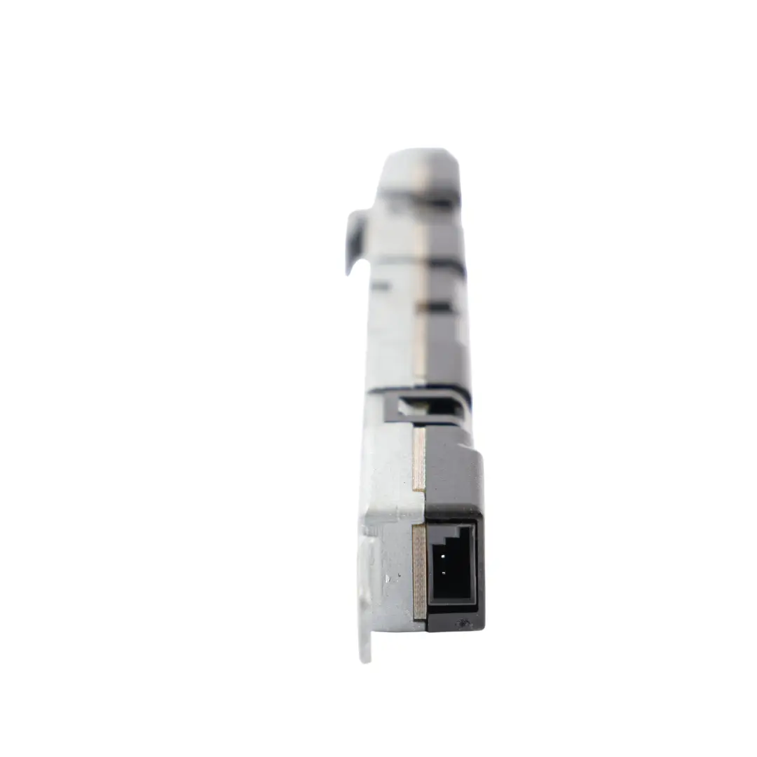 Audi Q5 8R Aerial Antenna Amplifier Booster Unit Module - SKU 8R0035225M - Part number 8R0035225M