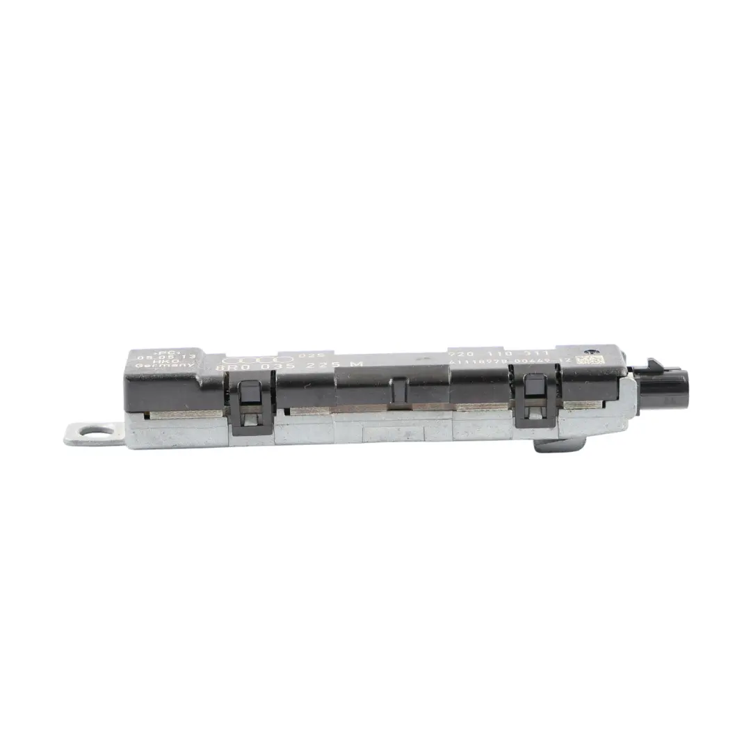 Audi Q5 8R Aerial Antenna Amplifier Booster Unit Module - SKU 8R0035225M - Part number 8R0035225M