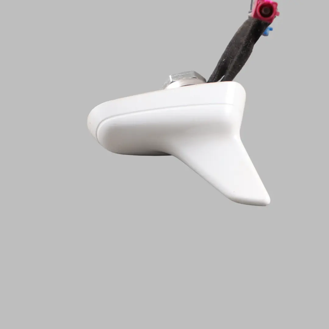 Aerial Roof Antenna Shark Glacier White Pearl - S9R to Audi Q5 8R with Part number 8R0035503E Audi Q5 8R Aerial Roof Antenna Shark Glacier White Pearl - S9R - SKU 8R0035503E-MGW - Part number 8R0035503E