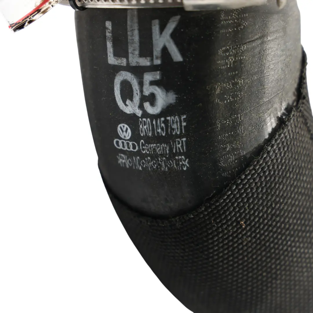 Ladeluft Kühler Trohr Schlauch Leitung für Audi Q5 8R mit Teilenummer 8R0145790F Audi Q5 8R Ladeluft Kühler Trohr Schlauch Leitung - SKU 8R0145790F - Teilenummer 8R0145790F