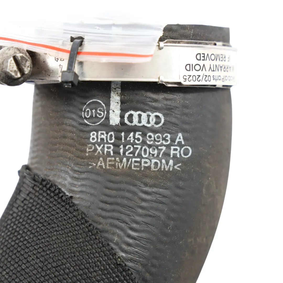 Przewód Wąż Chłodnicy Powietrza Doładowującego do Audi Q5 8R o numerze 8R0145993A Audi Q5 8R Przewód Wąż Chłodnicy Powietrza Doładowującego - SKU 8R0145993A - Numer Części 8R0145993A