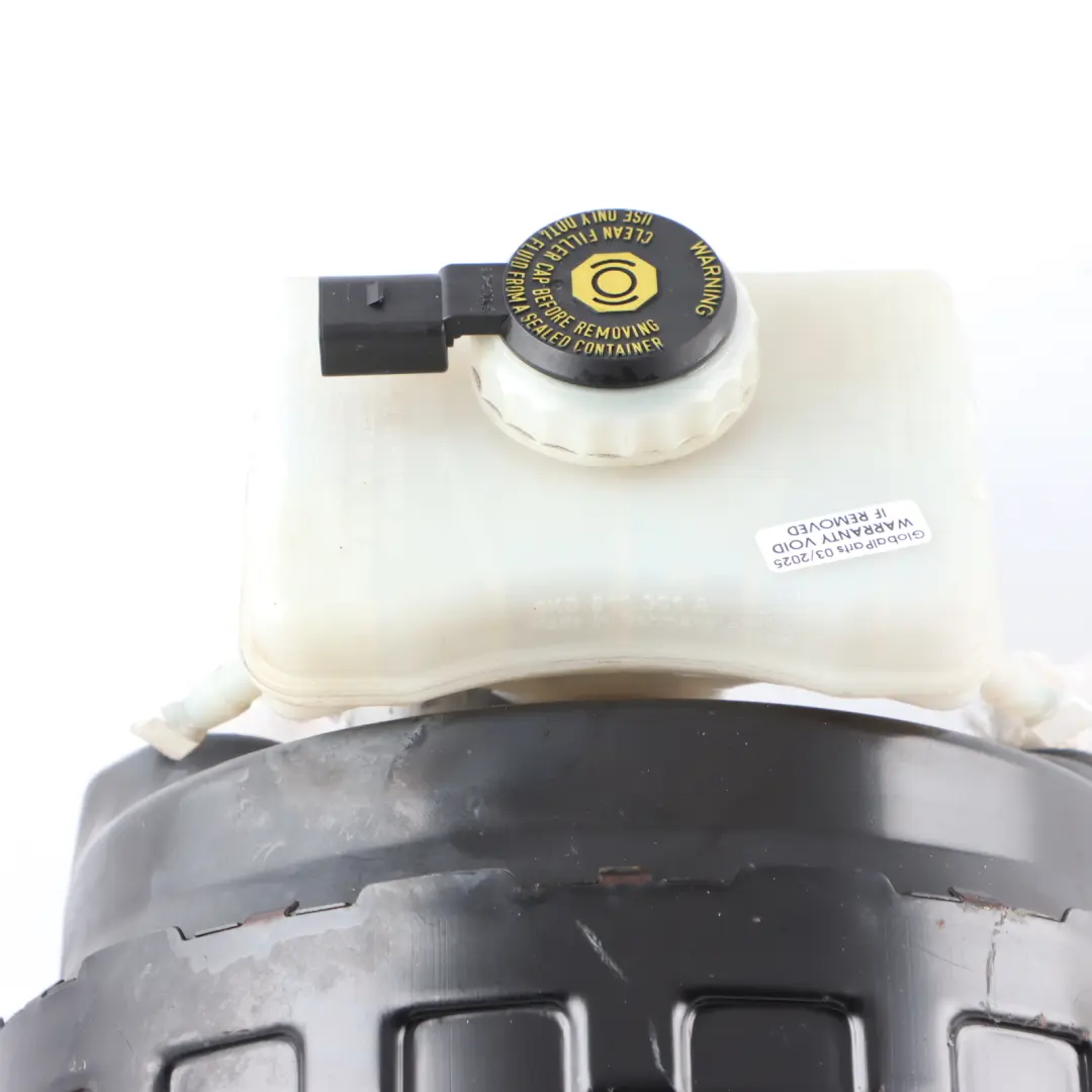 Serwo Hamulcowe Pompa Zbiornik do Audi Q7 4L o numerze 8R0612103H Audi Q7 4L Serwo Hamulcowe Pompa Zbiornik - SKU 8R0612103H - Numer Części 8R0612103H