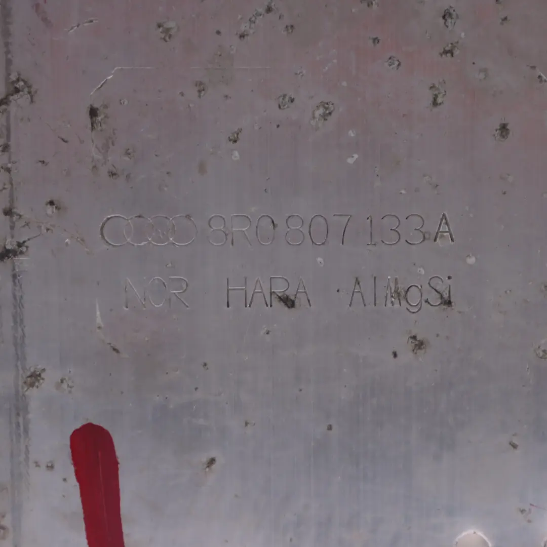 Bumper Crash Bar Mount Bracket Left N/S to Audi Q5 8R with Part number 8R0807133A Audi Q5 8R Bumper Crash Bar Mount Bracket Left N/S - SKU 8R0807133A - Part number 8R0807133A