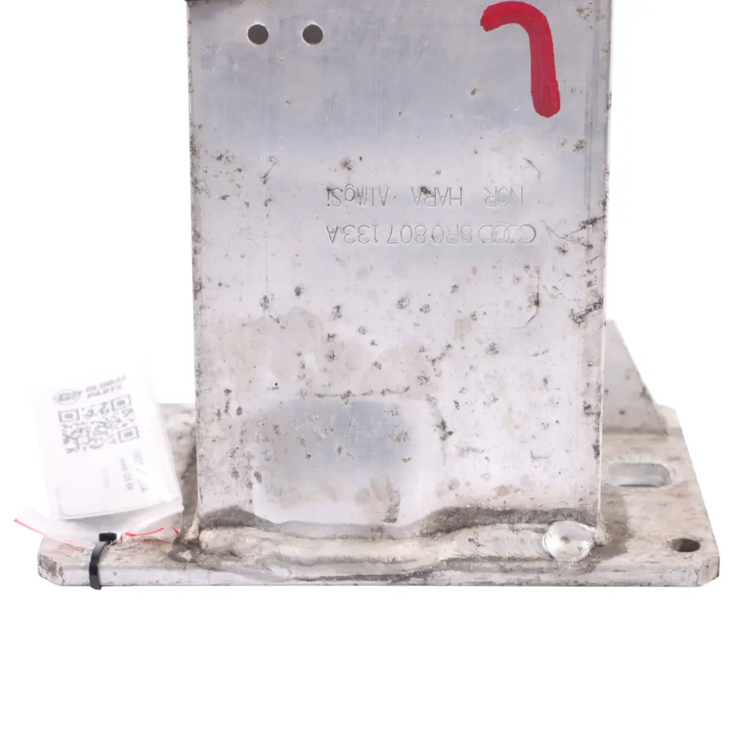 Stoßstange Sturzbügel Halterung Links für Audi Q5 8R mit Teilenummer 8R0807133A Audi Q5 8R Stoßstange Sturzbügel Halterung Links - SKU 8R0807133A - Teilenummer 8R0807133A