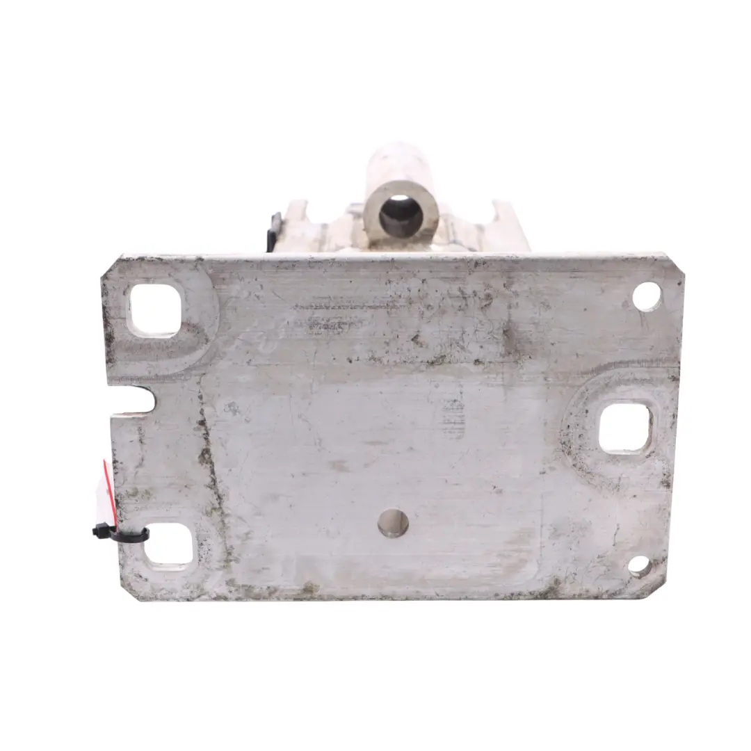 Bumper Crash Bar Mount Bracket Right O/S to Audi Q5 8R with Part number 8R0807134B Audi Q5 8R Bumper Crash Bar Mount Bracket Right O/S - SKU 8R0807134B - Part number 8R0807134B