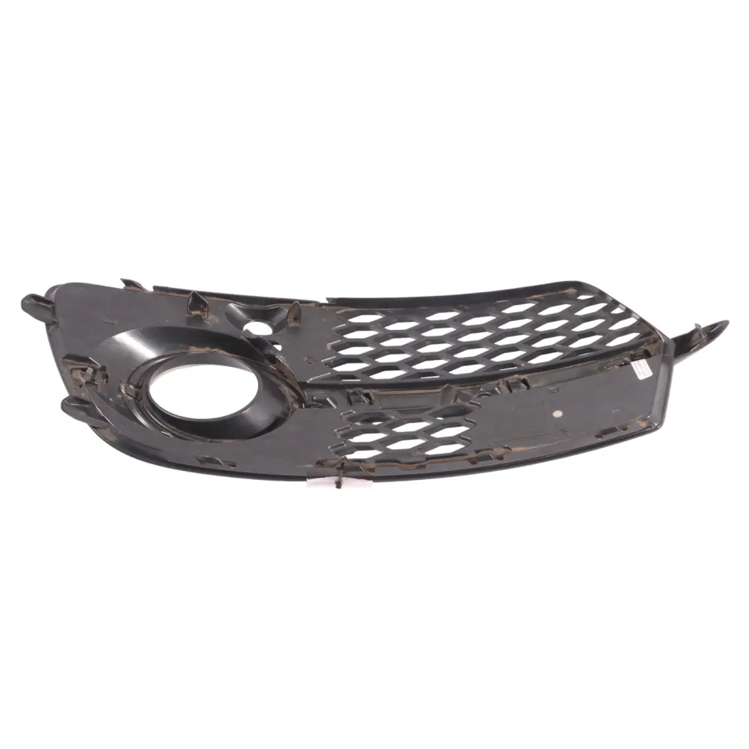 Audi Q5 8R Parachoques Delantero Fog Light Surround Rejilla Derecha - SKU 8R0807682N - Número de pieza 8R0807682N