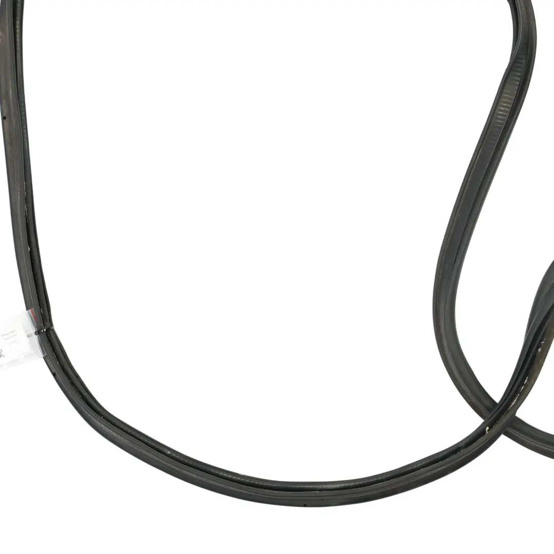 Audi Q5 8R Boot Trunk Tailgate Sealing Rubber Gasket Seal - SKU 8R0827705E - Part number 8R0827705E