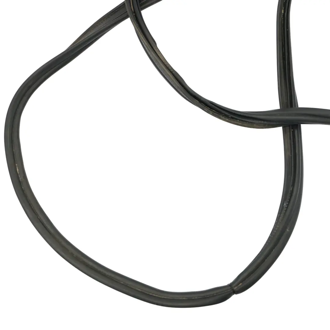 Audi Q5 8R Boot Trunk Tailgate Sealing Rubber Gasket Seal - SKU 8R0827705E - Part number 8R0827705E