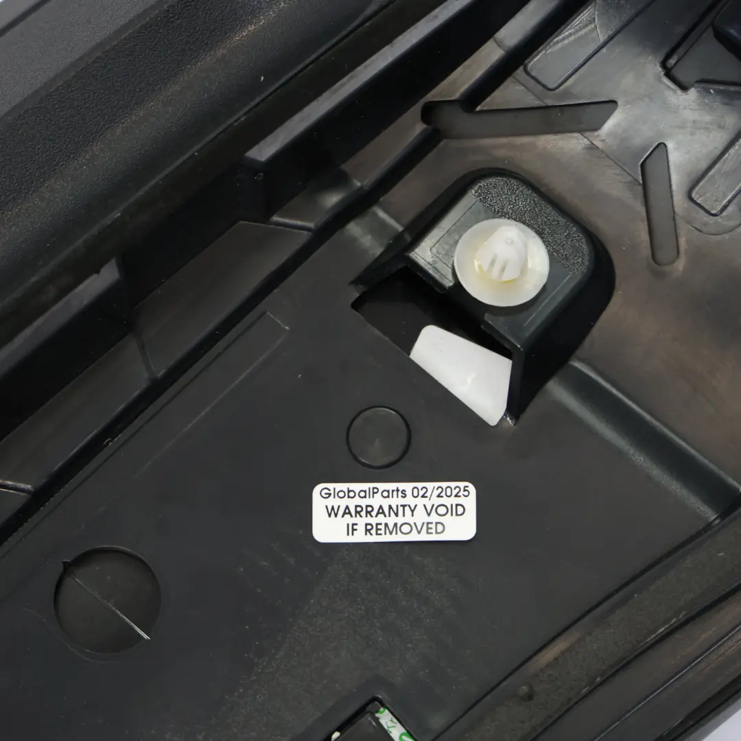 Audi Q5 8R Aileron De Coffre Arrière Noir Fantôme Métallisé - Z9Y - SKU 8R0827933B-PHB - Numéro de pièce 8R0827933B