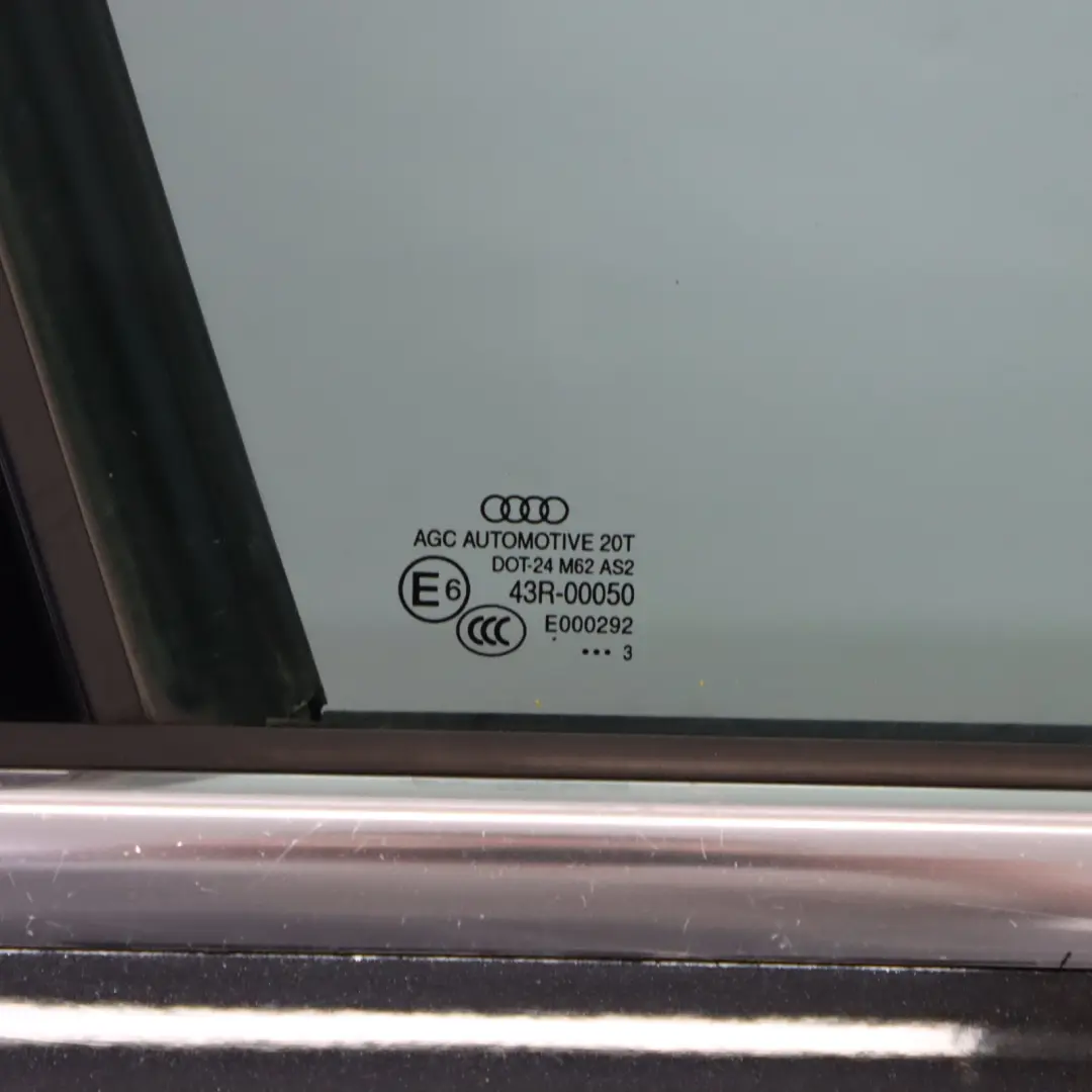 Audi Q5 8R Door Front Right O/S Covering Panel Phantom Black - Z9Y - SKU 8R0831052E-PHB - Part number 8R0831052E