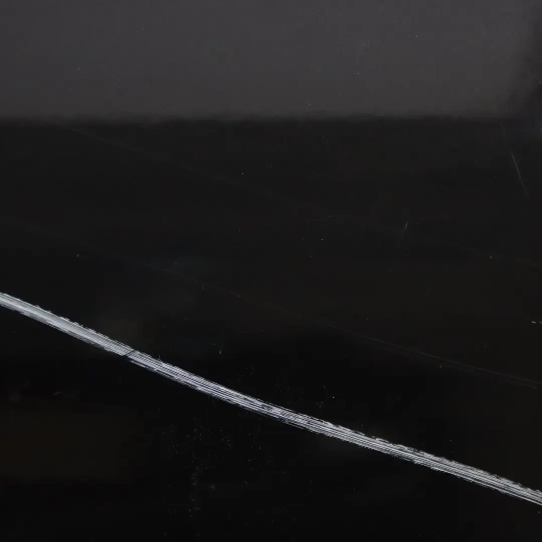 Door Rear Right O/S Phantom Black - Z9Y to Audi Q5 8R with Part number 8R0833052B Audi Q5 8R Door Rear Right O/S Phantom Black - Z9Y - SKU 8R0833052B-PHB - Part number 8R0833052B