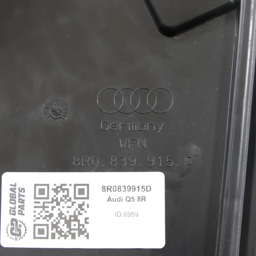Cerradura Puerta Interior Agujero Cubierta Panel Trasero para Audi Q5 8R con número de pieza 8R0839915D Audi Q5 8R Cerradura Puerta Interior Agujero Cubierta Panel Trasero - SKU 8R0839915D - Número de pieza 8R0839915D
