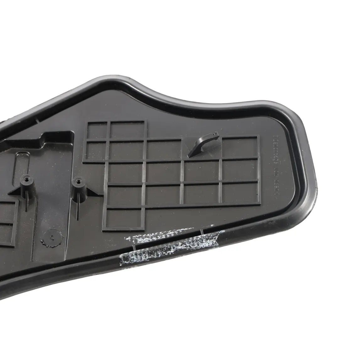 Zaślepka Drzwi Lewy Tył do Audi Q5 8R o numerze 8R0839915D Audi Q5 8R Zaślepka Drzwi Lewy Tył - SKU 8R0839915D - Numer Części 8R0839915D