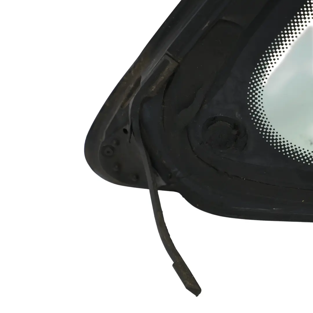 Vetro Quartiere Posteriore Fisso Sinistro AS2 per Audi Q5 8R con numero di parte 8R0845299T Audi Q5 8R Vetro Quartiere Posteriore Fisso Sinistro AS2 - SKU 8R0845299T - Numero di parte 8R0845299T