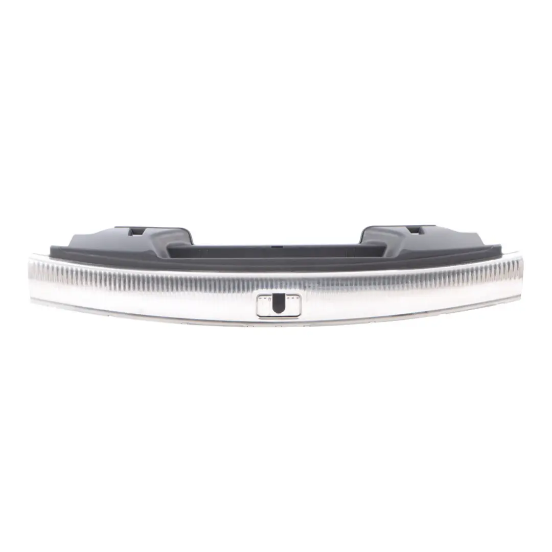 Audi Q5 8R Panel Embellecedor Cerradura Trasera Maletero - SKU 8R0864483C - Número de pieza 8R0864483C
