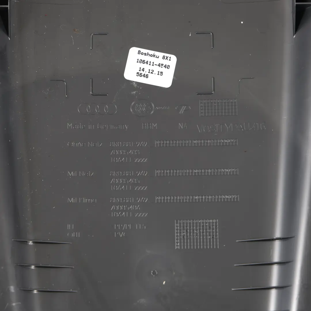 Cubre Respaldo Asiento Delantero Panel Trasero Negro para Audi Q5 8R con número de pieza 8R0881969F Audi Q5 8R Cubre Respaldo Asiento Delantero Panel Trasero Negro - SKU 8R0881969F - Número de pieza 8R0881969F
