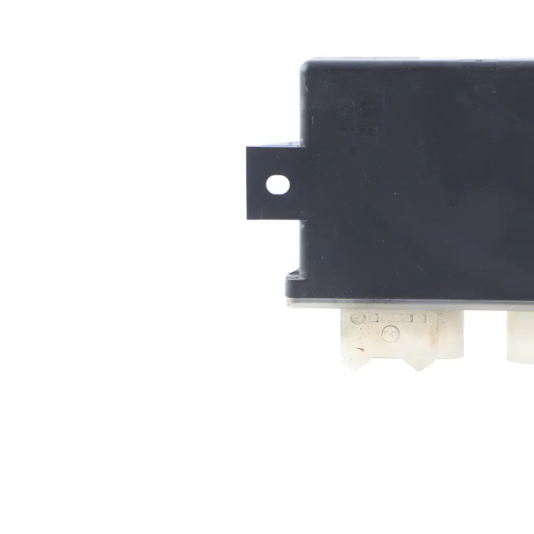 Adblue Dosing Module Control Unit to Audi Q5 8R 2.0 TDI Diesel with Part number 8R0907101D Audi Q5 8R 2.0 TDI Diesel Adblue Dosing Module Control Unit - SKU 8R0907101D - Part number 8R0907101D