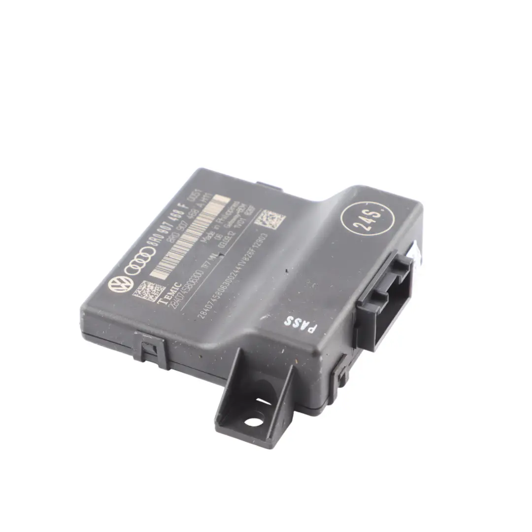Diagnostic Interface Gateway Control Module Unit ECU Audi A5 8T - SKU 8R0907468F - Part number 8R0907468F