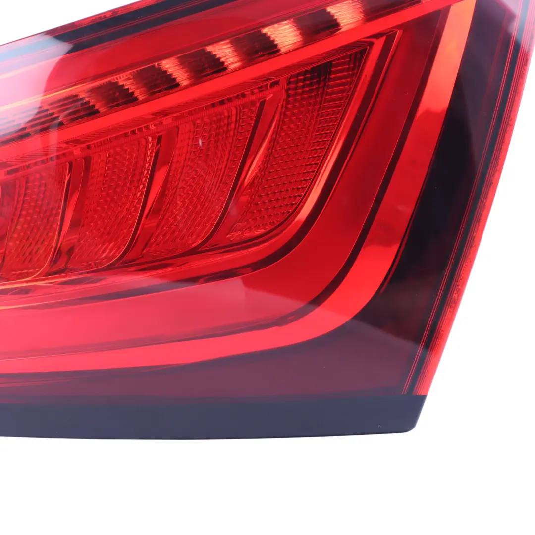 Audi Q5 8R Lampa Led Tylna Tył Prawa - SKU 8R0945094C - Numer Części 8R0945094C