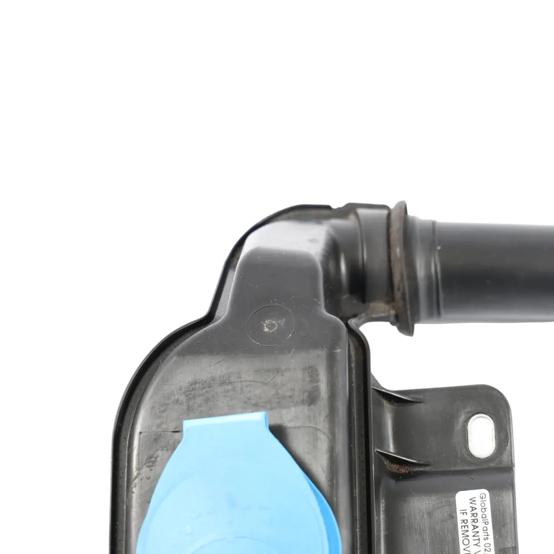 Cuello De Llenado Del Depósito Limpiaparabrisas Delantero para Audi Q5 8R con número de pieza 8R0955452A Audi Q5 8R Cuello De Llenado Del Depósito Limpiaparabrisas Delantero - SKU 8R0955452A - Número de pieza 8R0955452A