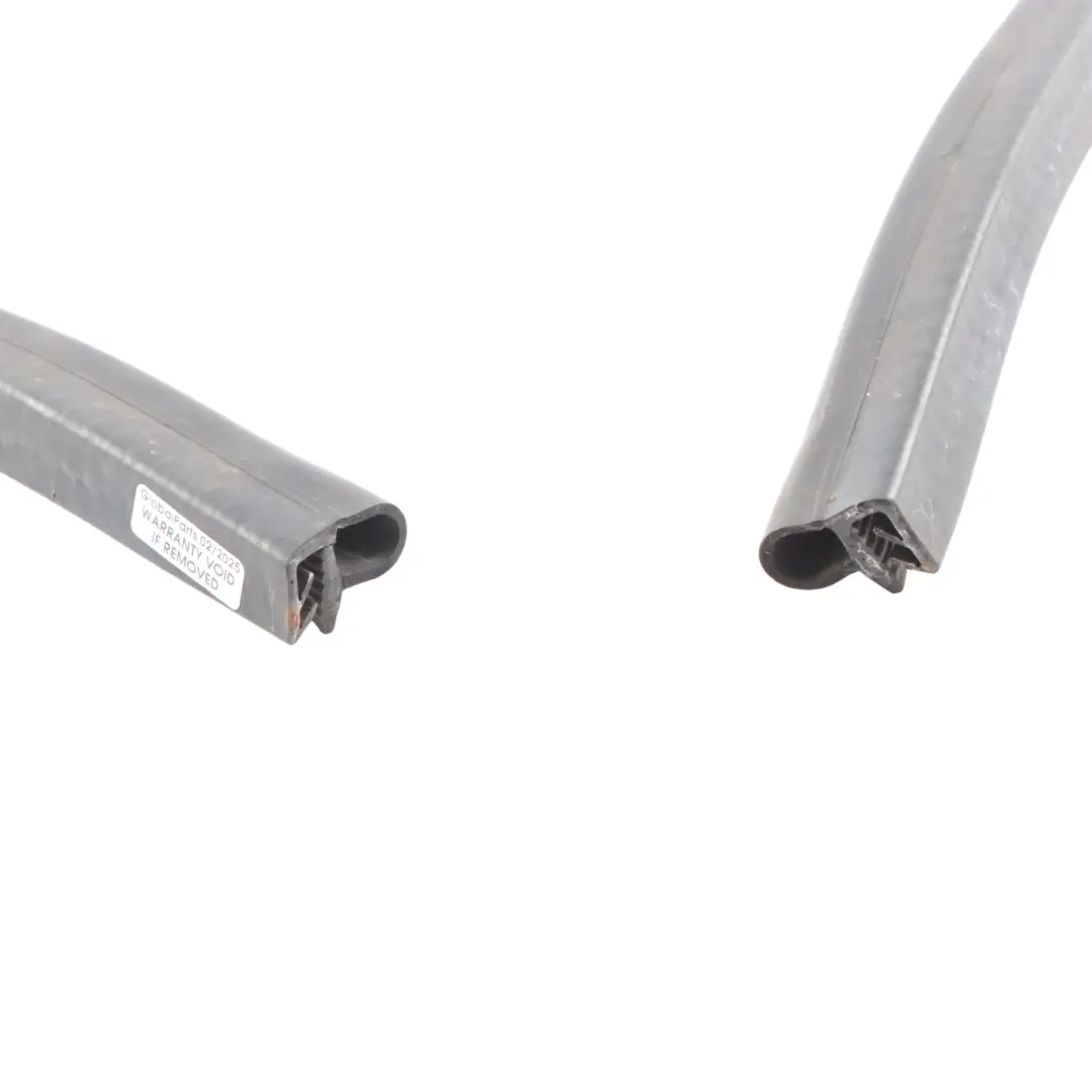 RSQ3 F3 Striscia Anteriore Cofano Gomma Guarnizione Tenuta per Audi Q3 con numero di parte 8S0823723A Audi Q3 RSQ3 F3 Striscia Anteriore Cofano Gomma Guarnizione Tenuta - SKU 8S0823723A - Numero di parte 8S0823723A