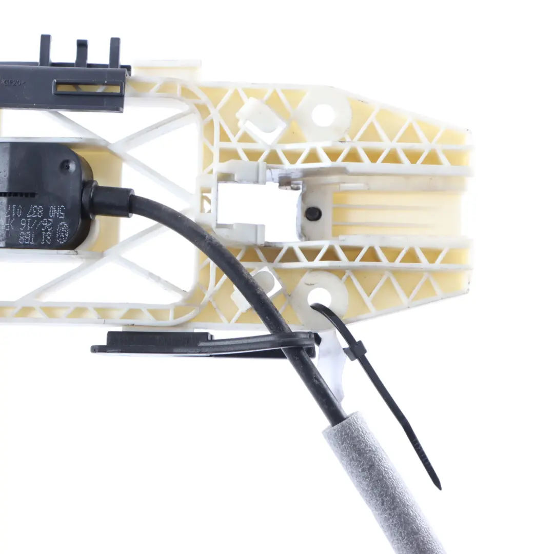 Audi TT FV Mocowanie Uchwyt Panel Klamki Drzwi Lewy Prawy Tył - SKU 8S0839885 - Numer Części 8S0839885