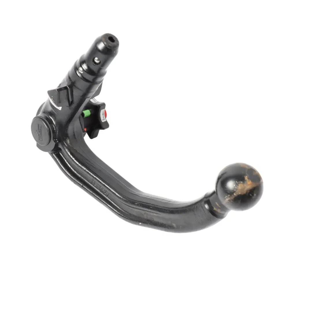 Audi A4 B8 Avant Towbar Towing Hitch Towing Carrier Tow Bar Trailer - SKU 8T0092155 - Part number 8T0092155