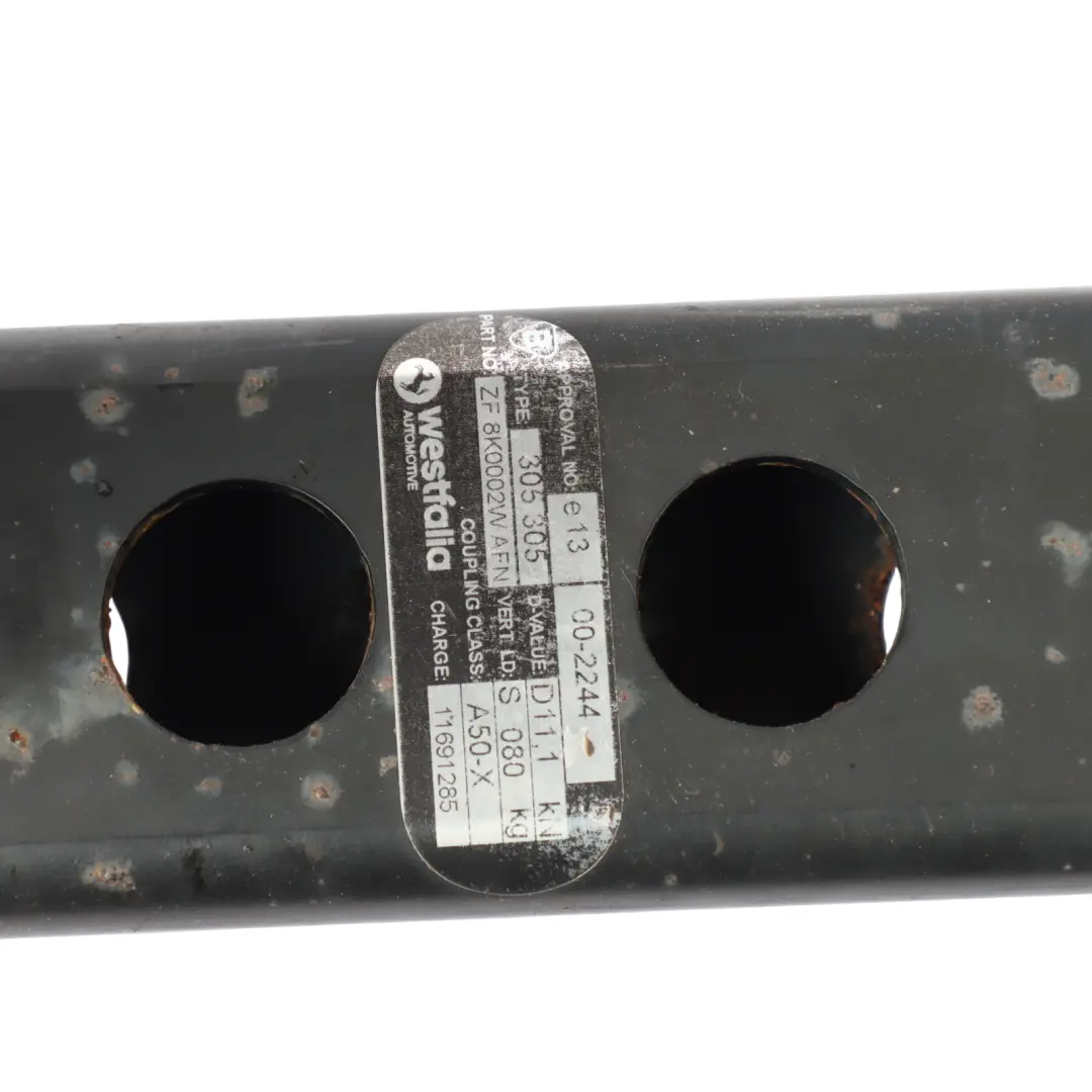 Audi A4 B8 Avant Towbar Towing Hitch Towing Carrier Tow Bar Trailer - SKU 8T0092155 - Part number 8T0092155