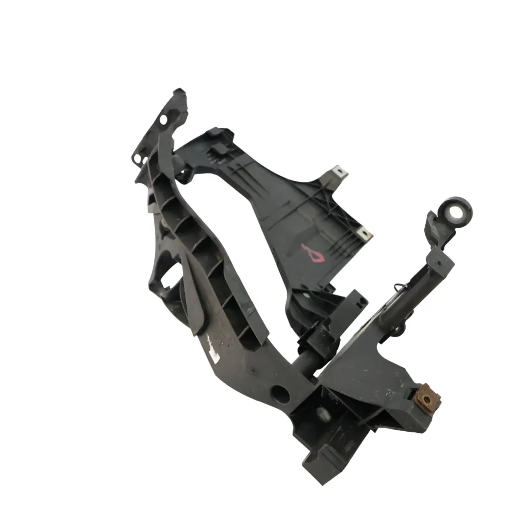 Audi A5 8T Soporte De Faro Delantero Derecho Montaje - SKU 8T0805608B - Número de pieza 8T0805608B
