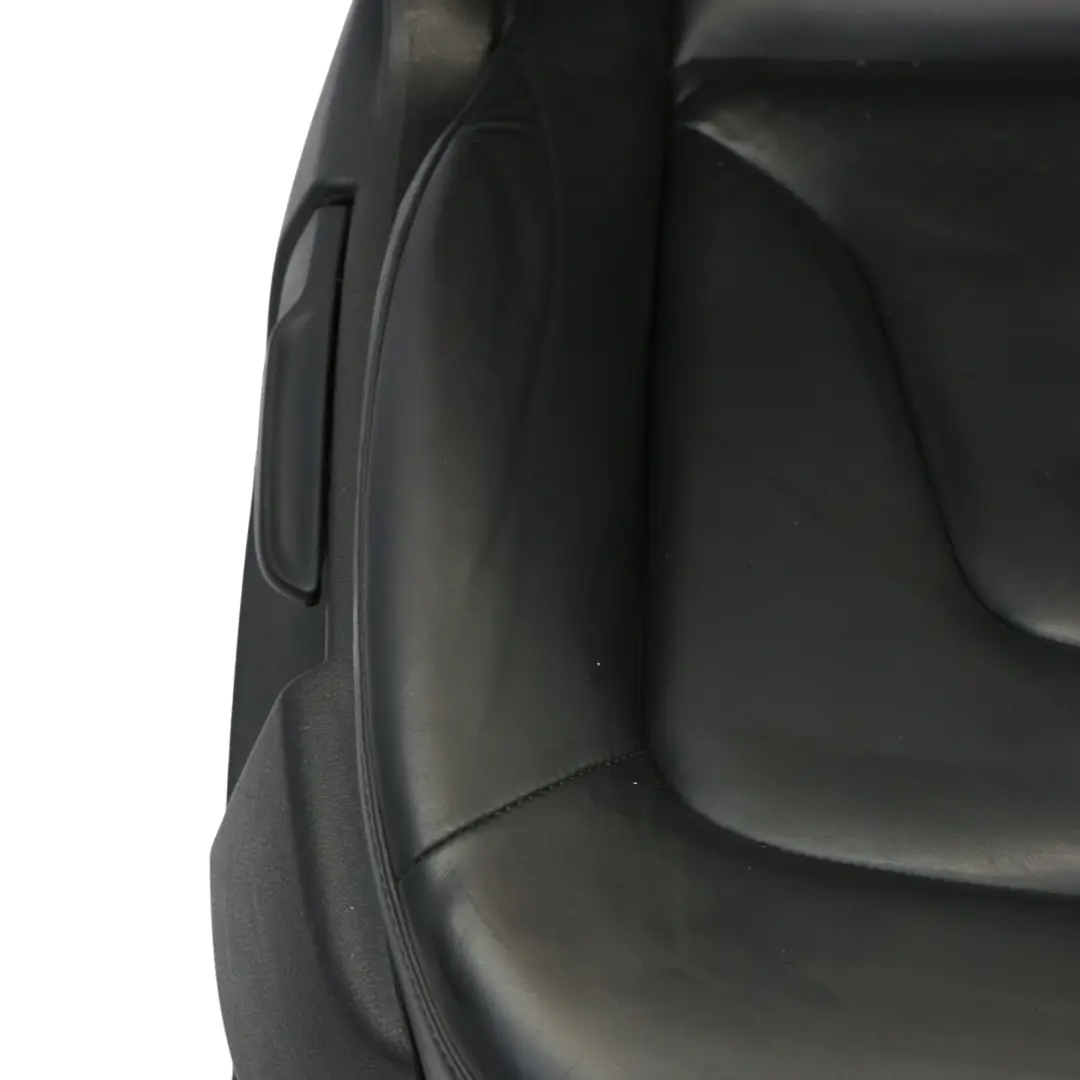 Fotel Przedni Prawy Przód Skóra Feinnappa Czarna do Audi A5 8T Coupe o numerze 8T0881806BF Audi A5 8T Coupe Fotel Przedni Prawy Przód Skóra Feinnappa Czarna - SKU 8T0881806BF - Numer Części 8T0881806BF