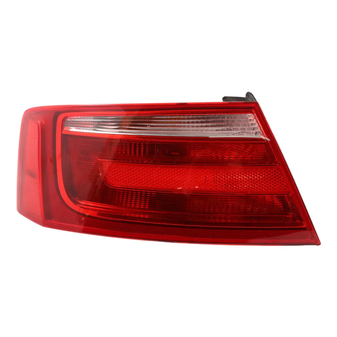 Luz Trasera Izquierda Exterior 8T0945095 para Audi A5 8T con número de pieza 8T0945095F Audi A5 8T Luz Trasera Izquierda Exterior 8T0945095 - SKU 8T0945095F - Número de pieza 8T0945095F