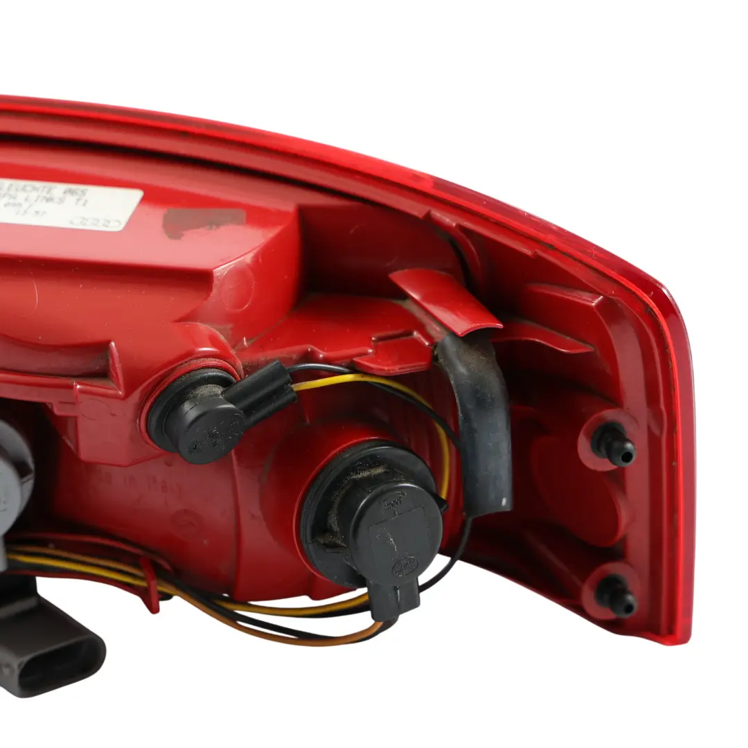 Feu arrière gauche Extérieur 8T0945095 pour Audi A5 8T à propos du numéro de pièce 8T0945095F Audi A5 8T Feu arrière gauche Extérieur 8T0945095 - SKU 8T0945095F - Numéro de pièce 8T0945095F