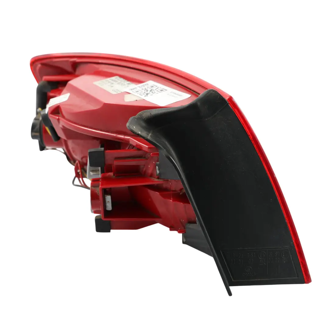 Feu Arrière Droit Extérieur 8T0945096 pour Audi A5 8T à propos du numéro de pièce 8T0945096F Audi A5 8T Feu Arrière Droit Extérieur 8T0945096 - SKU 8T0945096F - Numéro de pièce 8T0945096F