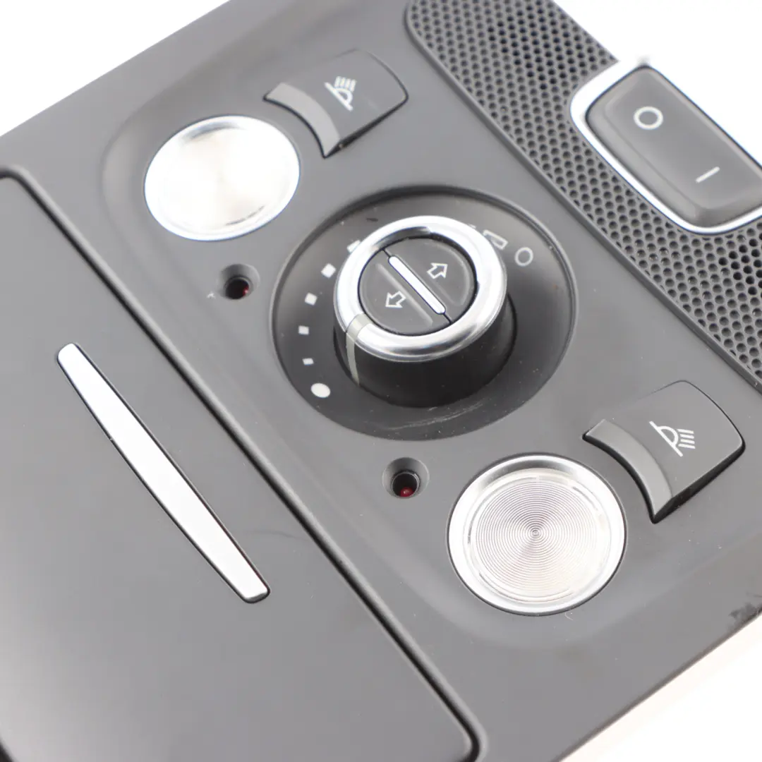Audi A5 8T Techo Delantero Lectura Luz De Cortesía Interior Panel - SKU 8T0947135BK-2 - Número de pieza 8T0947135BK