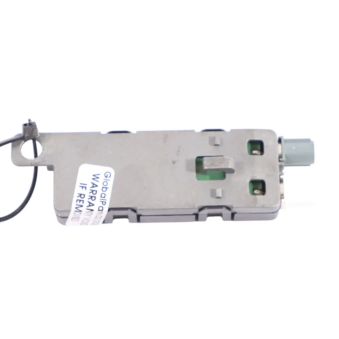 Unité De Commande D'Amplificateur D'Antenne Radio pour Audi A5 8T à propos du numéro de pièce 8T8035225C Audi A5 8T Unité De Commande D'Amplificateur D'Antenne Radio - SKU 8T8035225C - Numéro de pièce 8T8035225C