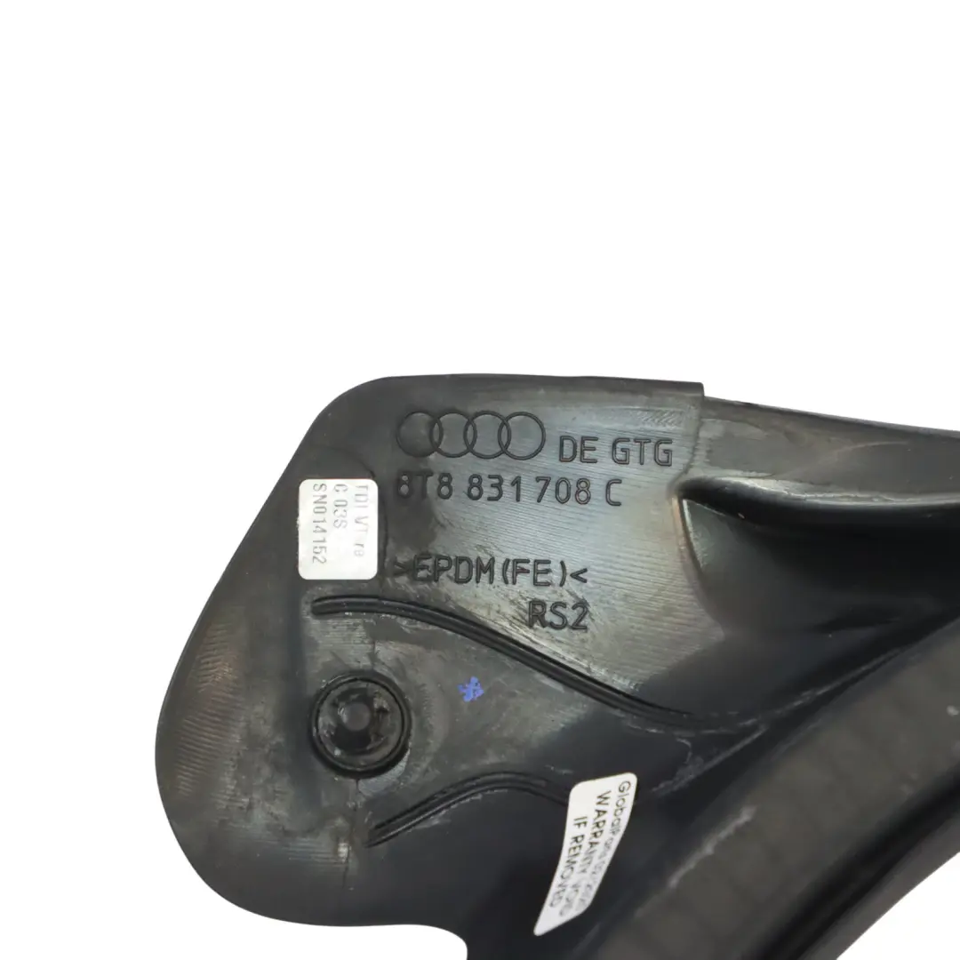 Guarnizione Interna Anteriore In Gomma Destra per Audi A5 8T con numero di parte 8T8831708C Audi A5 8T Guarnizione Interna Anteriore In Gomma Destra - SKU 8T8831708C - Numero di parte 8T8831708C