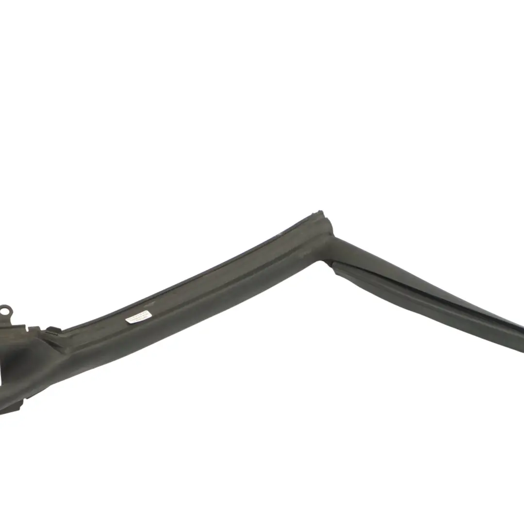 Audi A5 8T Guarnizione Interna Anteriore In Gomma Destra - SKU 8T8831708C - Numero di parte 8T8831708C