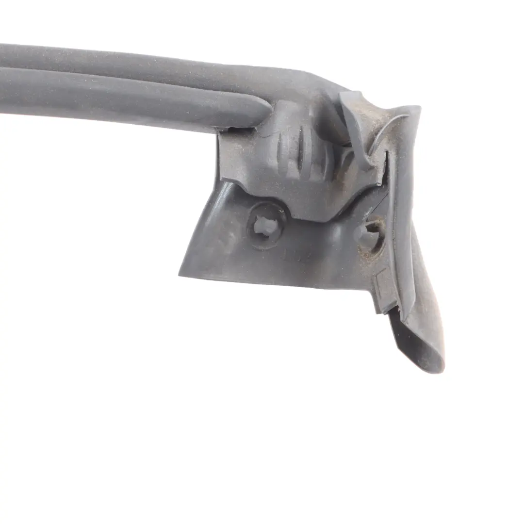 Guarnizione Interna Del Finestrino Anteriore Audi S4 B7, Sinistra per con numero di parte 8T8837479D Guarnizione Interna Del Finestrino Anteriore Audi S4 B7, Sinistra - SKU 8T8837479D - Numero di parte 8T8837479D