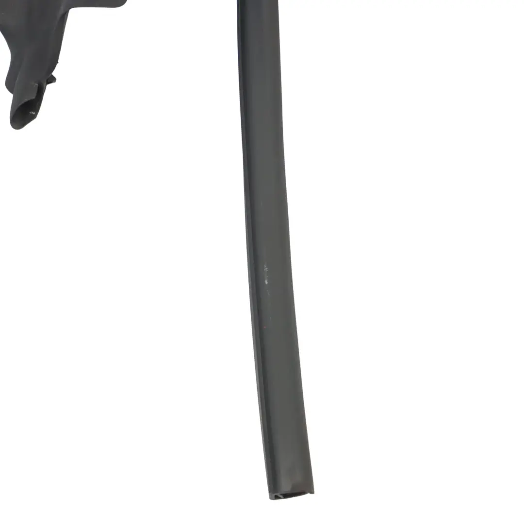 Porta Anteriore Interno Finestra Guarnizione Destra per Audi A5 8T con numero di parte 8T8837480D Audi A5 8T Porta Anteriore Interno Finestra Guarnizione Destra - SKU 8T8837480D - Numero di parte 8T8837480D