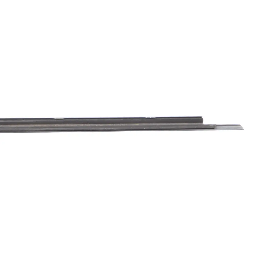 Audi A5 8T Finestra Anteriore Guarnizione Chrome Sinistra - SKU 8T8853283D - Numero di parte 8T8853283D