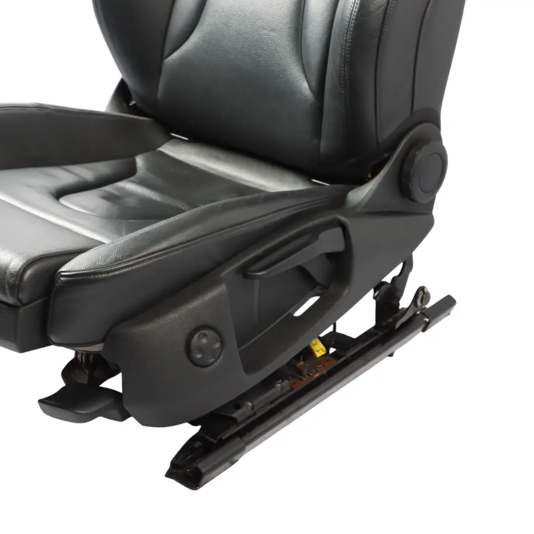 Sportback Sport Seat Front Left N/S S-Line Leather Soul Black to Audi A5 8T with Part number 8T8881805 Audi A5 8T Sportback Sport Seat Front Left N/S S-Line Leather Soul Black - SKU 8T8881805 - Part number 8T8881805