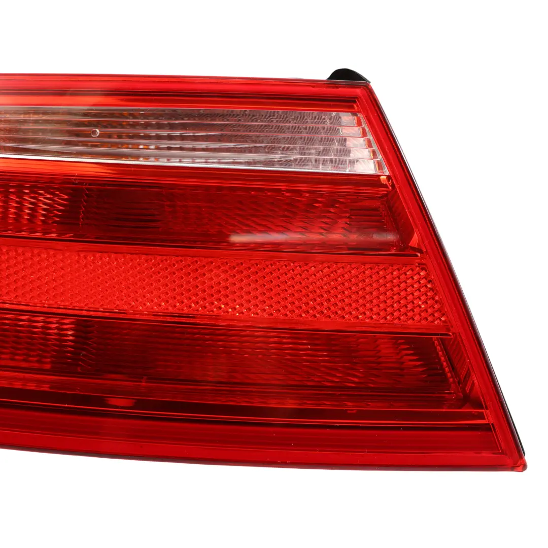Audi A5 8T Fanale Posteriore Pannello Laterale Posteriore Sinistro - SKU 8T8945095 - Numero di parte 8T8945095