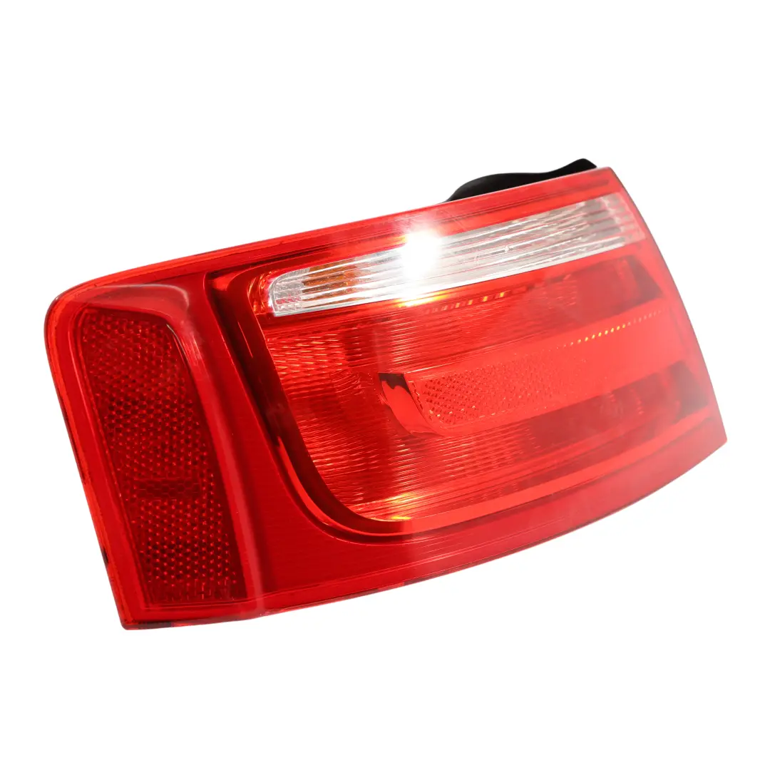 Fanale Posteriore Pannello Laterale Posteriore Sinistro per Audi A5 8T con numero di parte 8T8945095 Audi A5 8T Fanale Posteriore Pannello Laterale Posteriore Sinistro - SKU 8T8945095 - Numero di parte 8T8945095