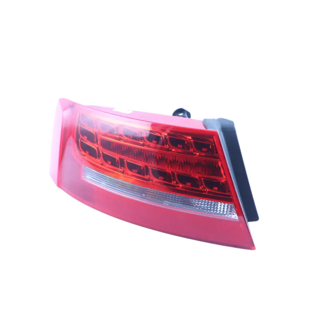 Audi A5 8T Hinteres Rücklicht Lampe Seite Panel Äußere Links - SKU 8T8945095D - Teilenummer 8T8945095D