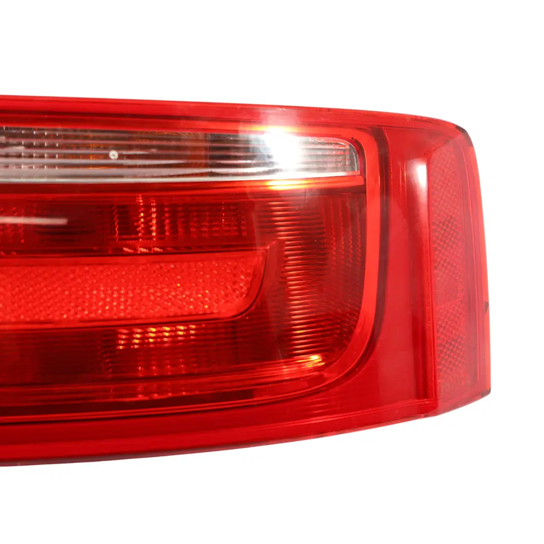 Audi A5 8T Fanale Posteriore Pannello Laterale Posteriore Destro - SKU 8T8945096 - Numero di parte 8T8945096