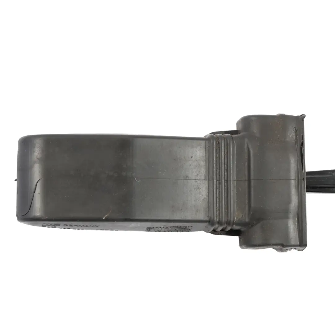 Ogranicznik Hamulec Drzwi Lewy Prawy Tył do Audi Q3 8U o numerze 8U0839249D Audi Q3 8U Ogranicznik Hamulec Drzwi Lewy Prawy Tył - SKU 8U0839249D - Numer Części 8U0839249D