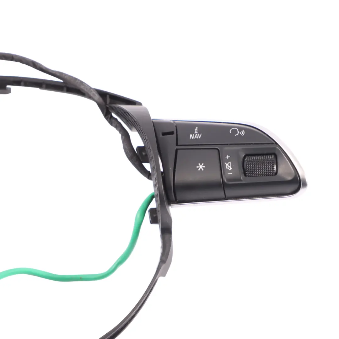 Set Di Pulsanti Di Controllo Multifunzione Del Volante per Audi A3 8V con numero di parte 8U0951523 Audi A3 8V Set Di Pulsanti Di Controllo Multifunzione Del Volante - SKU 8U0951523 - Numero di parte 8U0951523